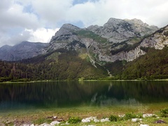 Uspon na Maglić-Ruta:Dragoš sedlo- Lokva Derenčište- Maglić 2386 m – Trnovačko jezero - Prijevor